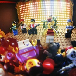 lego-rockers