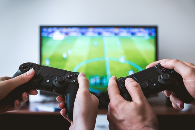 How Social Network Gaming Can Improve Your Friendships