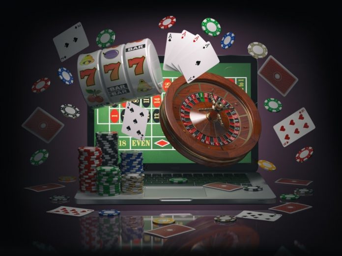 Online Gambling with cards, roulette and bonuses.