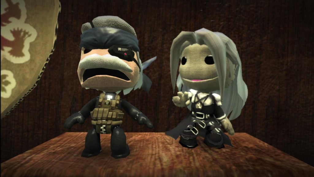 TGS Solid Snake and Sephiroth Sackboys Join
