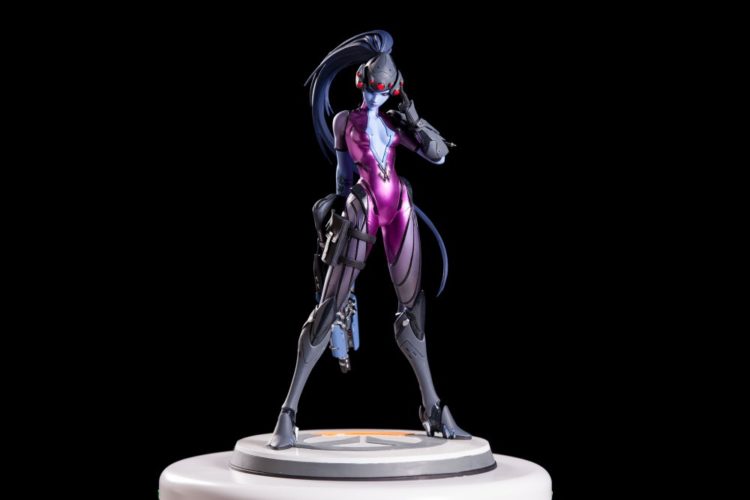 blizzard widowmaker statue