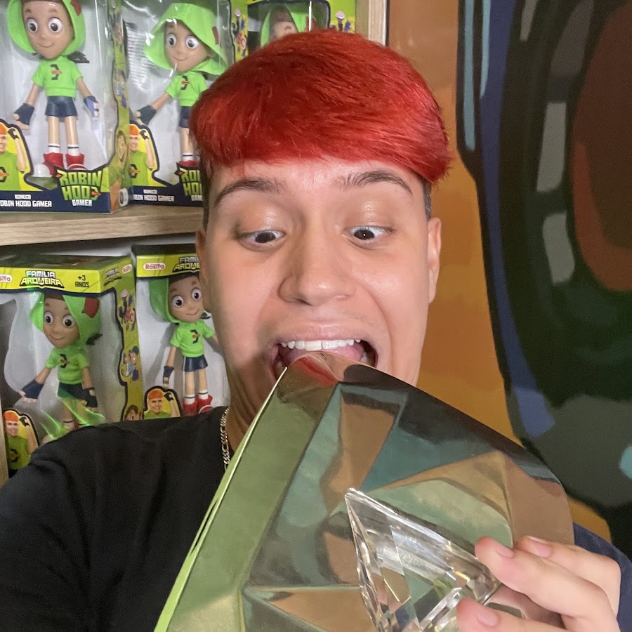 Top 15 Famous Minecraft YouTubers You Should Watch in 2026